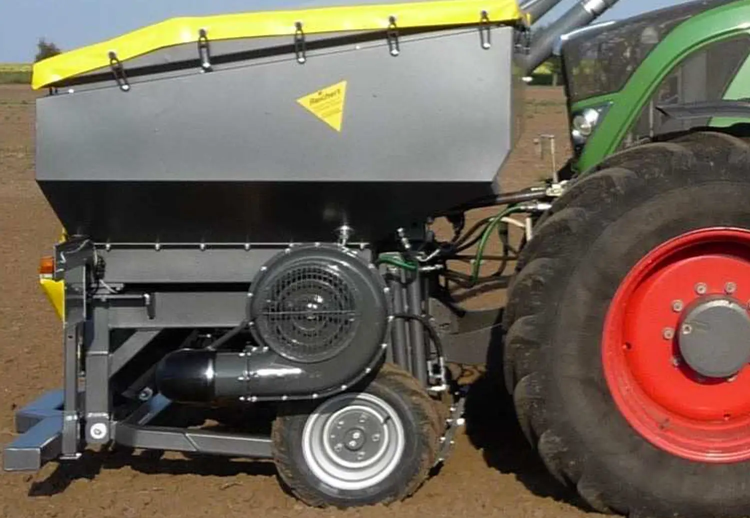 Reifenpacker / Walze