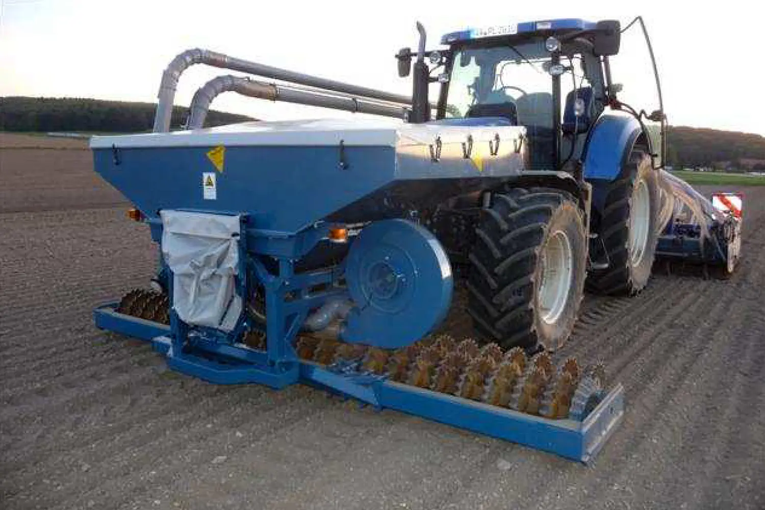 2 Dosiergeräte am FTK